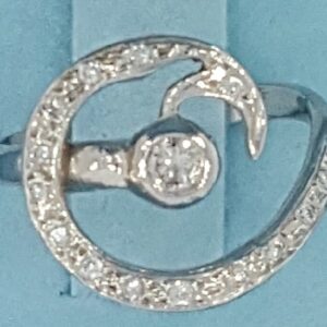 DIAMOND HOOK RING
