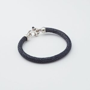 GENUINE STINGRAY BRACELET WITH MARINER'S CLASP